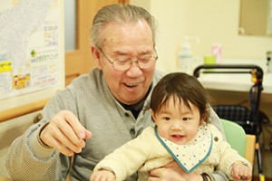 「美里の風」食後の団らん